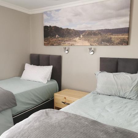 Sirimiri Cottage Dullstroom Extérieur photo
