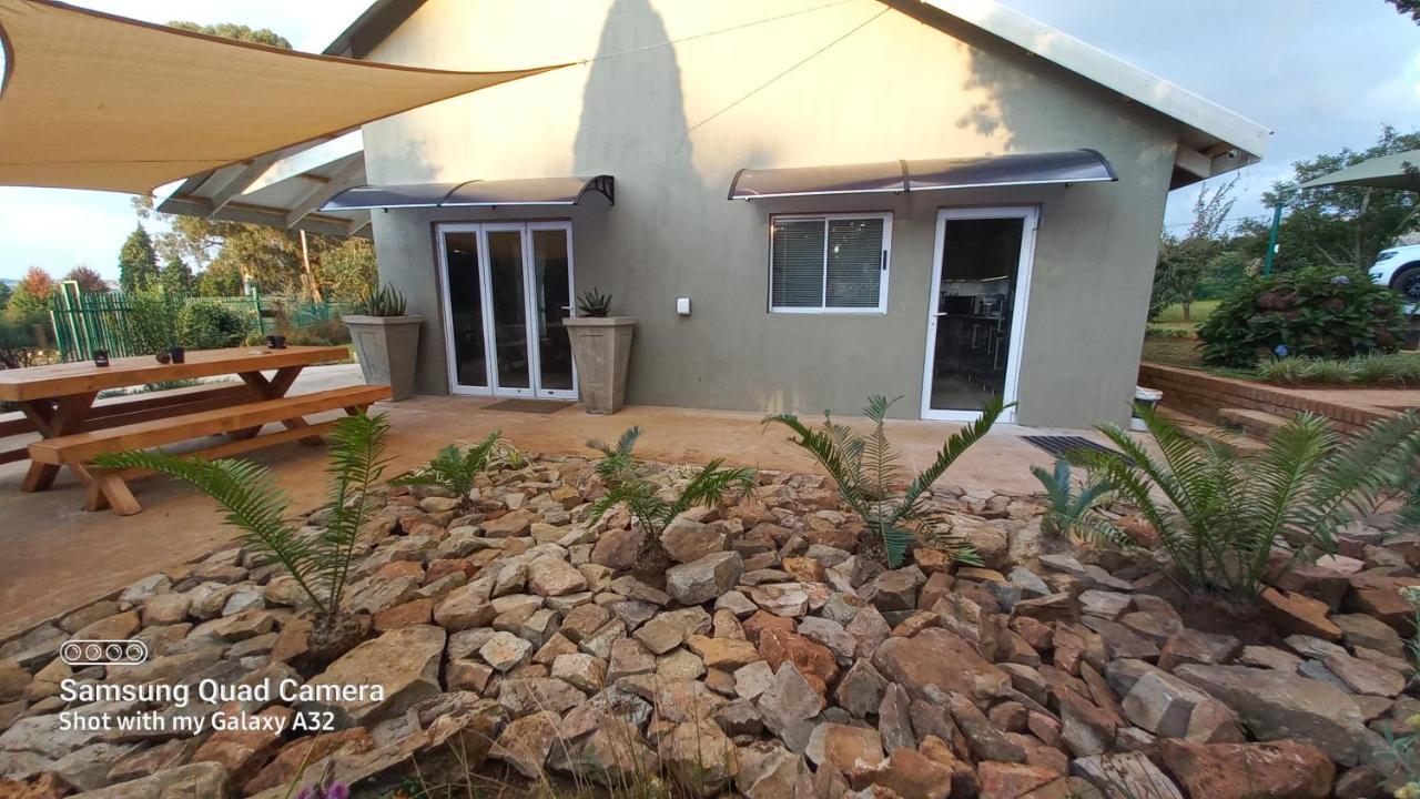 Sirimiri Cottage Dullstroom Extérieur photo